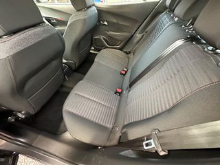 Peugeot 2008 2022 1.2 PURETECH 100 ACTIVE PACK-thumb-10