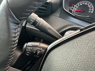 Peugeot 2008 2022 1.2 PURETECH 100 ACTIVE PACK-thumb-20