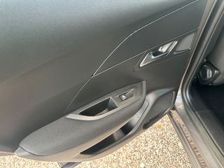 Peugeot 2008 2022 1.2 PURETECH 100 ACTIVE PACK-thumb-23