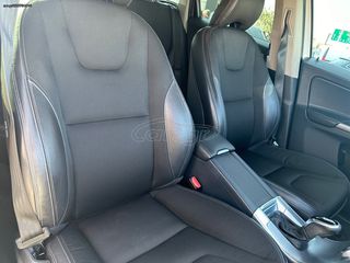 Volvo XC 60 2017 D4 190hp  Facelift Ελληνικής αντιπρ. Full service-thumb-14