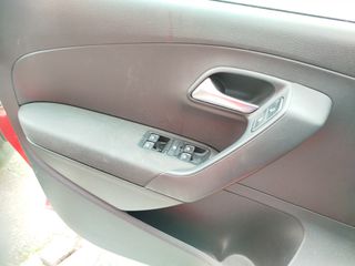 Volkswagen Polo 2017 TDI BLUEMOTION 1400-thumb-6