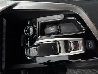 Peugeot 3008 2019 ALLURE AUTOMATIC-thumb-14