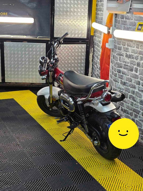 Honda DAX ST 125 2023