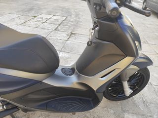 Piaggio Beverly 300 2021 BEVERLY 300 S-thumb-8