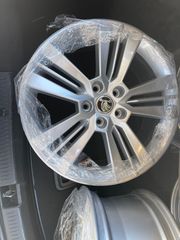 ΓΝΗΣΙΕΣ 18ΑΡΕΣ SKODA* ΣΕ ΚΑΤΑΣΤΑΣΗ ΒΙΤΡΙΝΑΣ*-thumb-1
