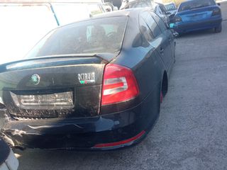 ΚΑΘΡΕΠΤΗΣ ΕΞΩΤΕΡΙΚΟΣ ΔΕΞΙΑ SKODA OCTAVIA RS 2010 TURBO 2000cc-thumb-1