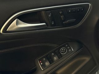 Mercedes-Benz B 200 2012 NGT-thumb-12