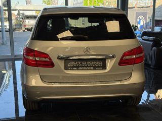 Mercedes-Benz B 200 2012 NGT-thumb-27