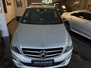 Mercedes-Benz B 200 2012 NGT-thumb-35