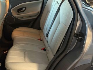 Land Rover Range Rover Evoque 2016 TD4 SE-thumb-48