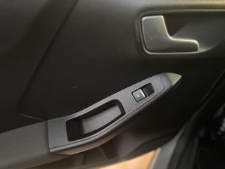 Ford Puma 2020 ST-LINE-thumb-44