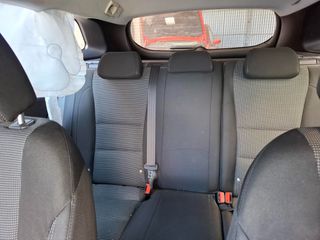 Hyundai i 30 2016-thumb-2