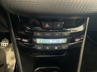 Peugeot 2008 2016 PANORAMA - GT Line-thumb-32