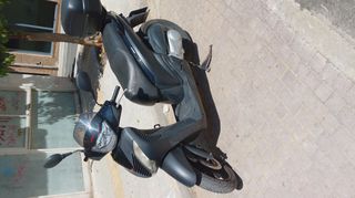 Honda SH 150i 2010-thumb-2