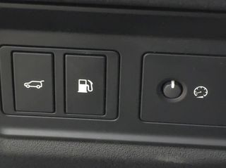 Jaguar E-Pace 2021 P300e AWD R-DYNAMIC S PLUG-IN HEV-thumb-39