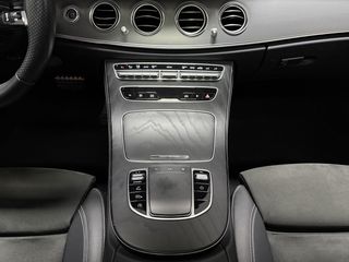 Mercedes-Benz E 220 2023 PANORAMA AMG NIGHT EDITION-thumb-60