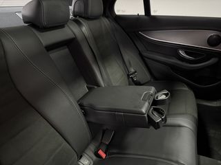Mercedes-Benz E 220 2023 PANORAMA AMG NIGHT EDITION-thumb-69