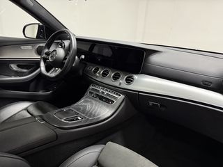 Mercedes-Benz E 220 2023 PANORAMA AMG NIGHT EDITION-thumb-73