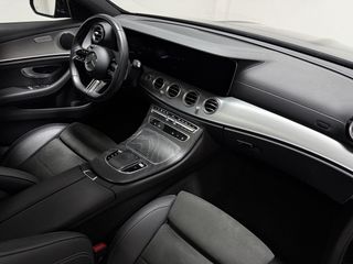 Mercedes-Benz E 220 2023 PANORAMA AMG NIGHT EDITION-thumb-74