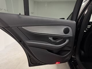 Mercedes-Benz E 220 2023 PANORAMA AMG NIGHT EDITION-thumb-50