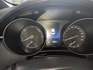 Toyota C-HR 2022-thumb-19