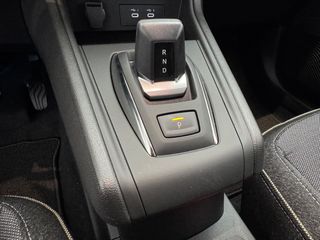 Renault Captur 2026 TECHNO 1330cc 140ps Hybrid EDC!-thumb-71
