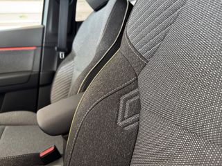 Renault Captur 2026 TECHNO 1330cc 140ps Hybrid EDC!-thumb-80