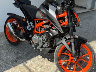 KTM 390 Duke 2022-thumb-7