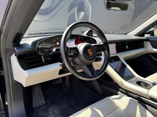 Porsche Taycan 2022 Sport Turismo-thumb-17