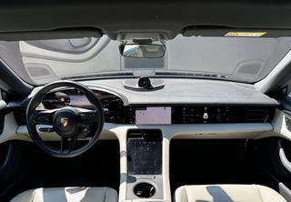 Porsche Taycan 2022 Sport Turismo-thumb-16
