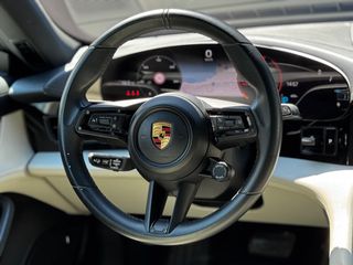 Porsche Taycan 2022 Sport Turismo-thumb-23