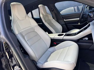 Porsche Taycan 2022 Sport Turismo-thumb-21