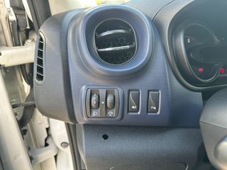 Opel Vivaro 2019 1.6 TDci EURO 6 MAXI /LONG!!!-thumb-17