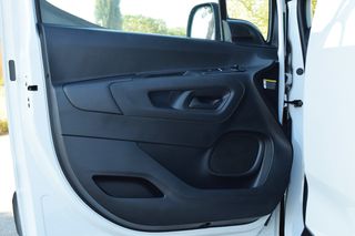 Κλούβα Toyota 2022 L1 1.5D 102HP LIVE 3/ΘΕΣΙΟ 800KG ΕΛΛΗΝΙΚΟ-thumb-17