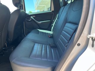 Dacia Duster 2016 Prestige 4x4-thumb-35