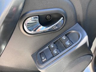 Dacia Duster 2016 Prestige 4x4-thumb-34