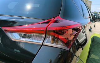Toyota Auris 2019 1.2 Turbo Team D - 1ο ΧΕΡΙ - XDRIVE-thumb-13