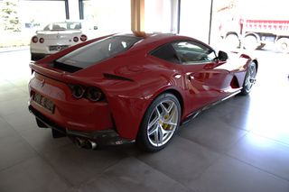 Ferrari 812 2018 SUPERFAST-thumb-5