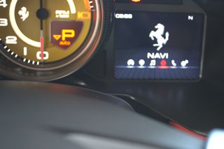 Ferrari 812 2018 SUPERFAST-thumb-40