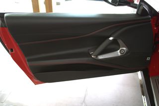 Ferrari 812 2018 SUPERFAST-thumb-46