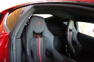 Ferrari 812 2018 SUPERFAST-thumb-27