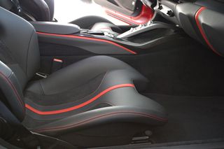 Ferrari 812 2018 SUPERFAST-thumb-28