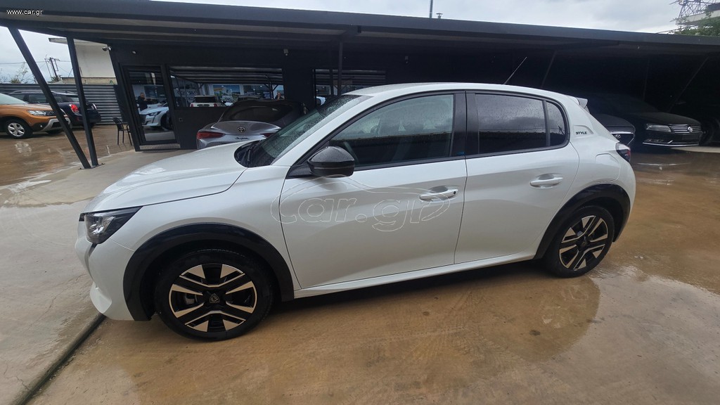 Peugeot 208 2022 STYLE
