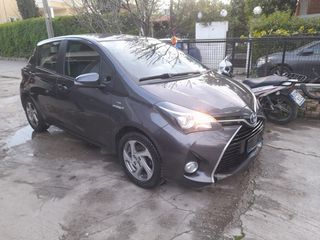 Toyota Yaris 2016 HYBRID AUTOMATIC