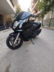 Gilera GP 800 2008-thumb-1