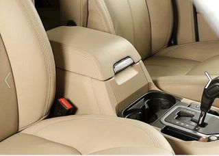 Land Rover Discovery 2011 SDV6 HSE Panorama-thumb-9