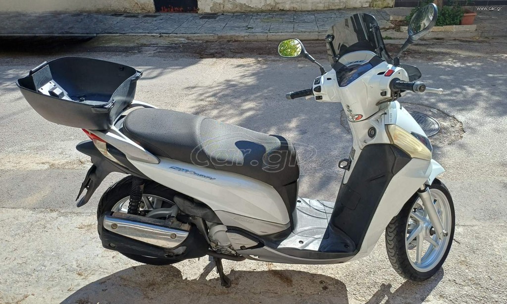 Honda SH 300 2012 NF02