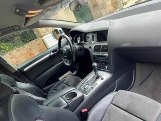 Audi Q7 2008 4.2 t-thumb-11