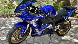 Yamaha YZF-R6 2005 R6-thumb-4