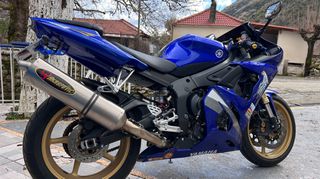 Yamaha YZF-R6 2005 R6-thumb-9